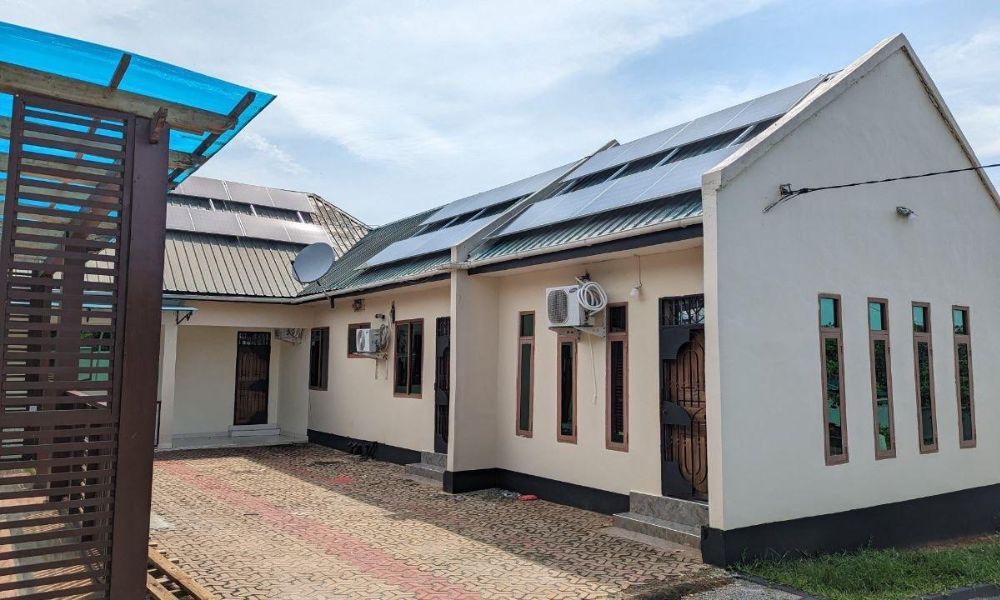 Davis & Shirtliff, a leading supplier of water and energy solutions, provided a tailored solar energy solution to meet the villa's needs